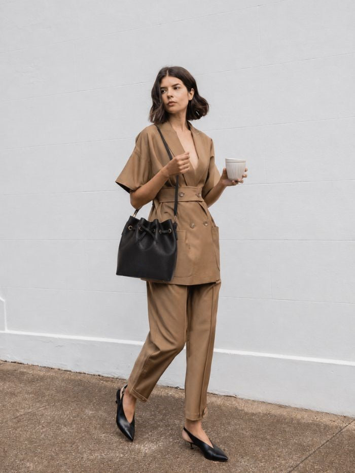 Elegant Black Bucket Sling Bag