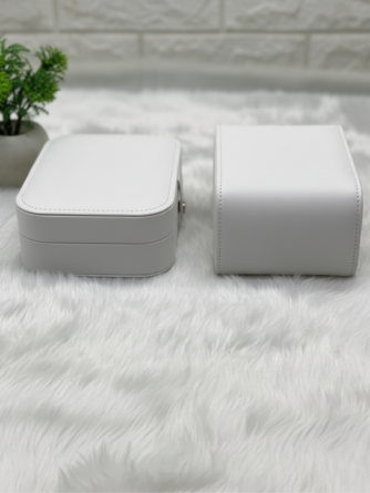 Portable Jewelry Storage Box – Compact Travel Organizer for Rings, Earrings, Chains & Accessories